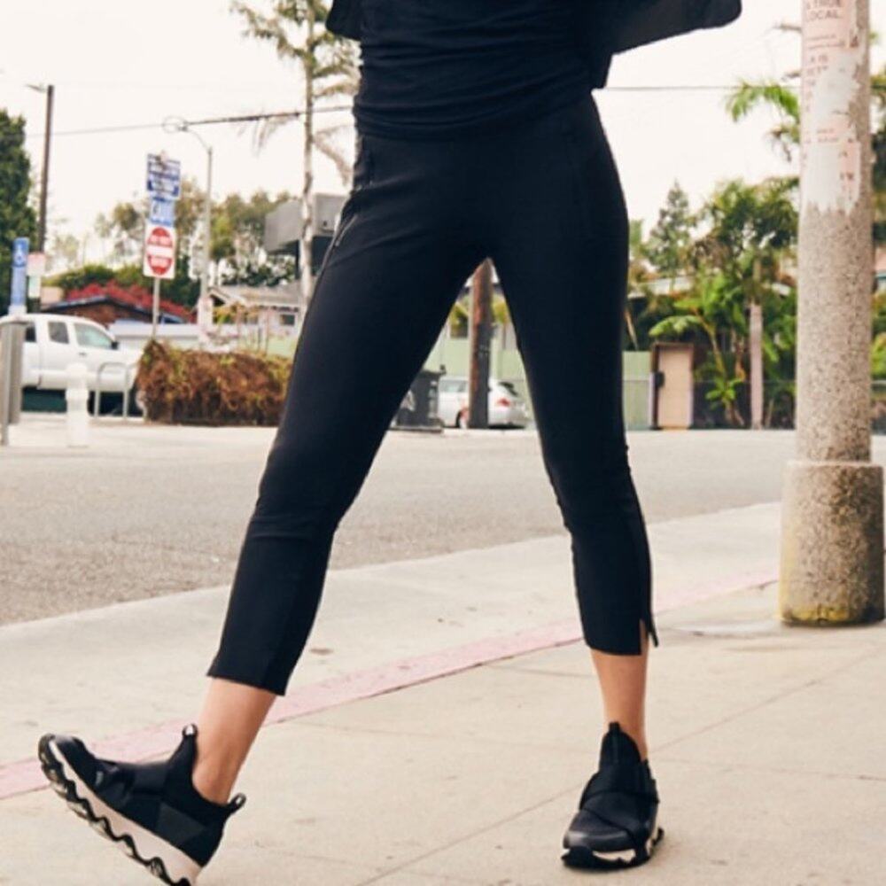 ATHLETA Stellar Crop Pant Black